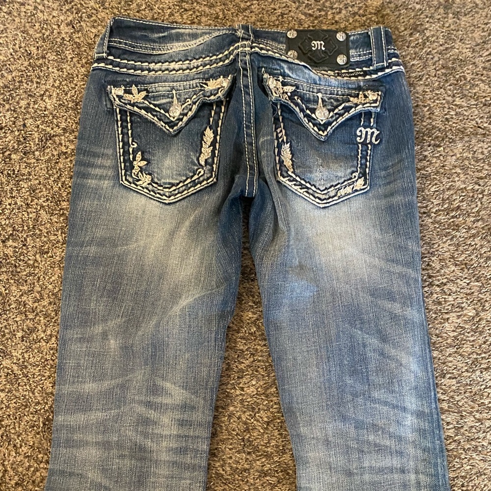 Miss Me Capris
